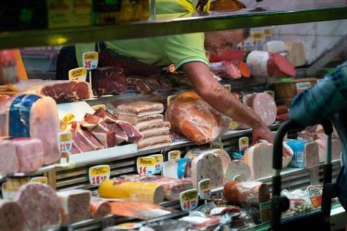کاهش قیمت گوشت، شکر، روغن های گیاهی و لبنیات در بازارهای جهانی