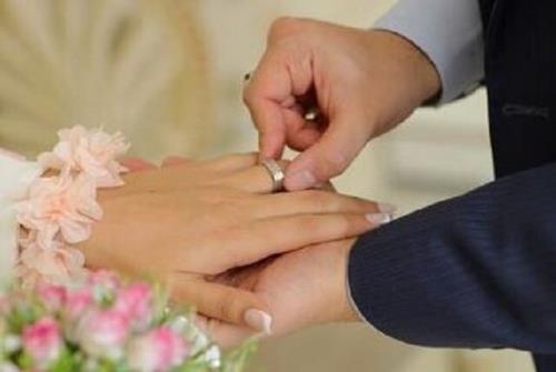 تأکید فرماندار تهران بر همکاری حداکثری دستگاه ها برای تسهیل ازدواج جوانان