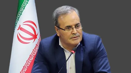 ملخ صحرایی تهدید بالقوه امنیت غذایی کشور است به علاوه فیلم