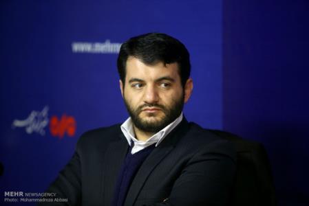 تولید در كشور مشكل سیاستی دارد
